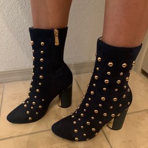 Booties are officially is szn!